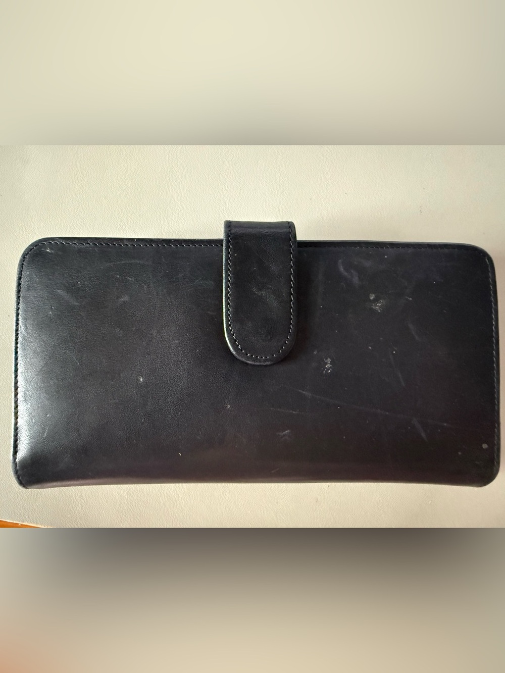 Women's Black Leather Tab Wallet - Classic Organizer